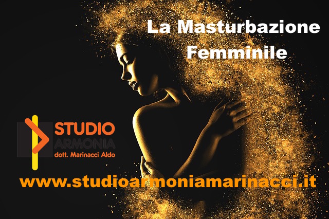 woman masturb